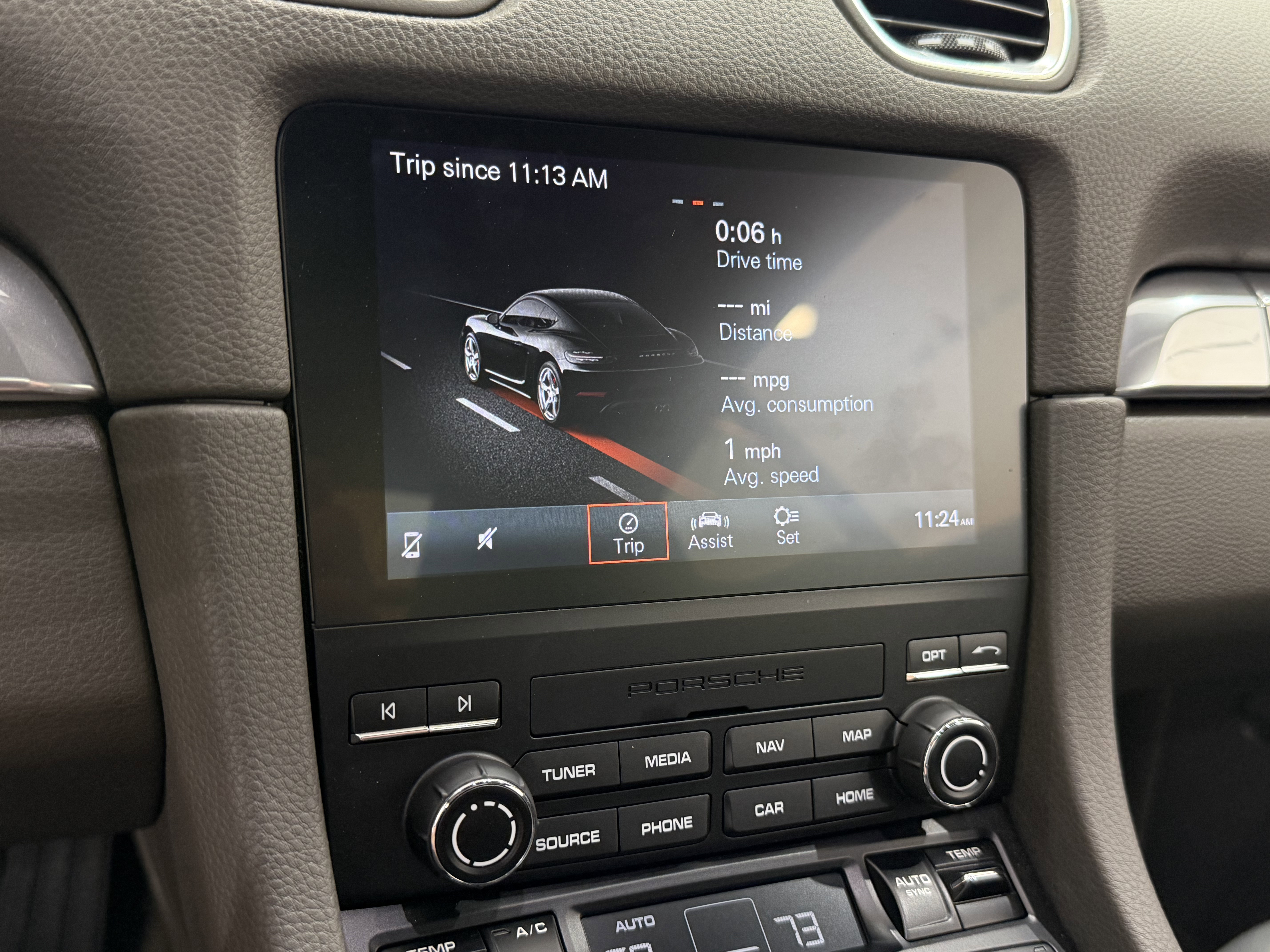 Certified 2024 Porsche 718 Cayman image 33
