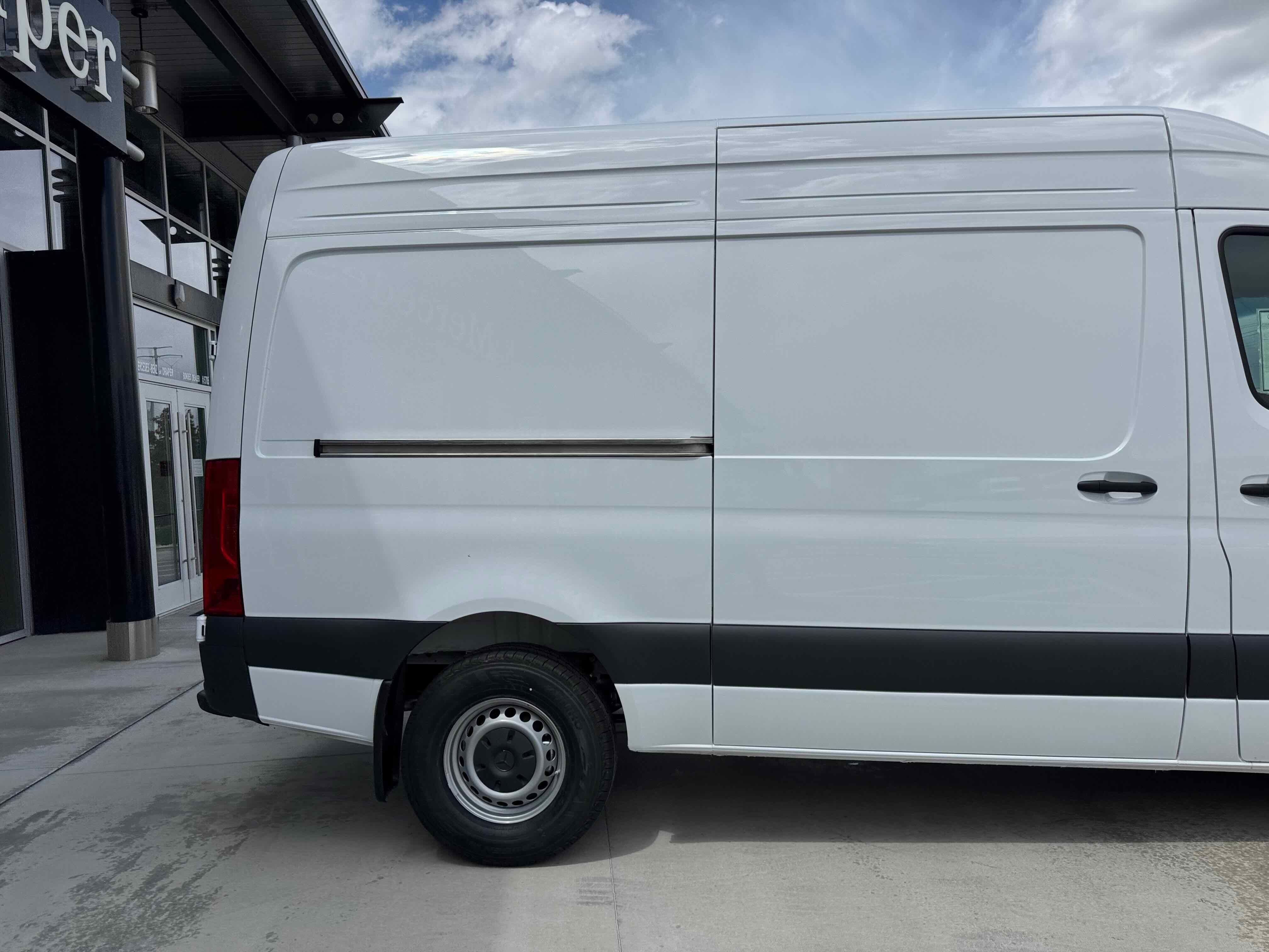 New 2025 Mercedes-Benz Sprinter 2500 image 8