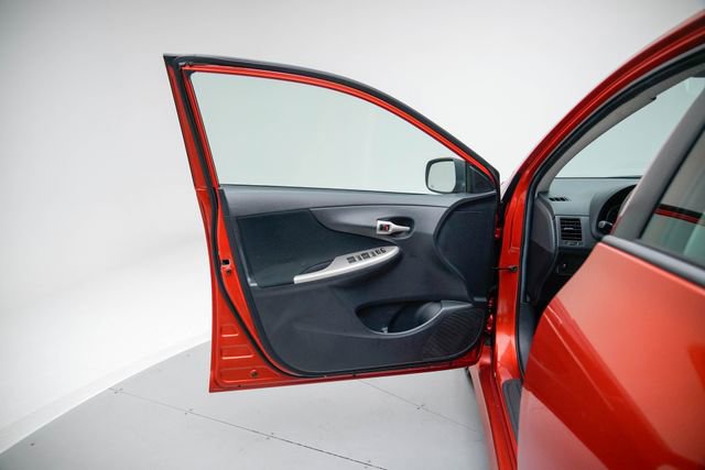 Used 2013 Toyota Corolla S Special Edition image 16