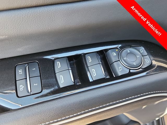 Used 2023 Cadillac Escalade ESV Premium Luxury w/ Performance Package AWD/4WD image 12