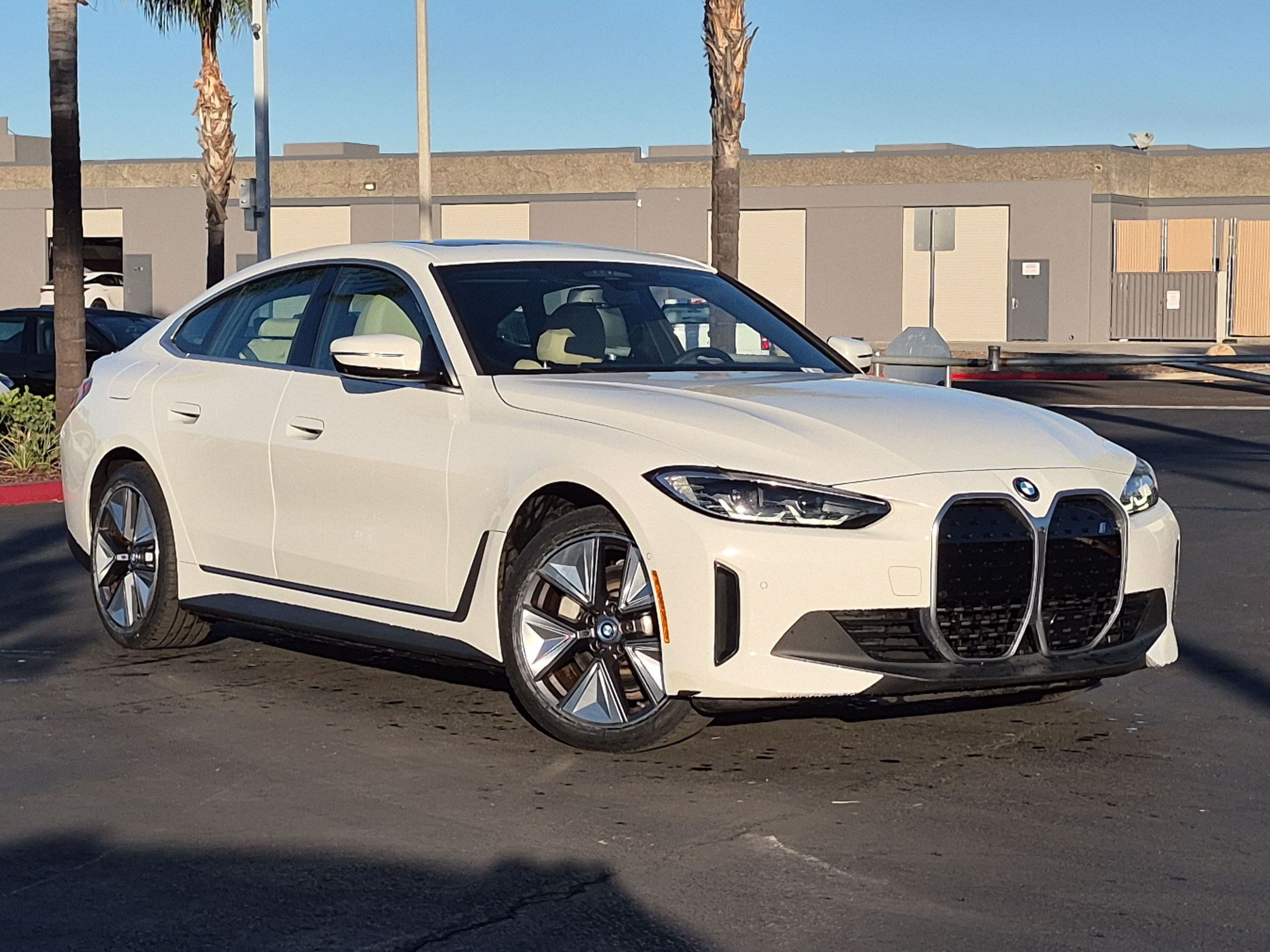 Certified 2024 BMW i4 eDrive35 w/ Premium Package RWD image 2