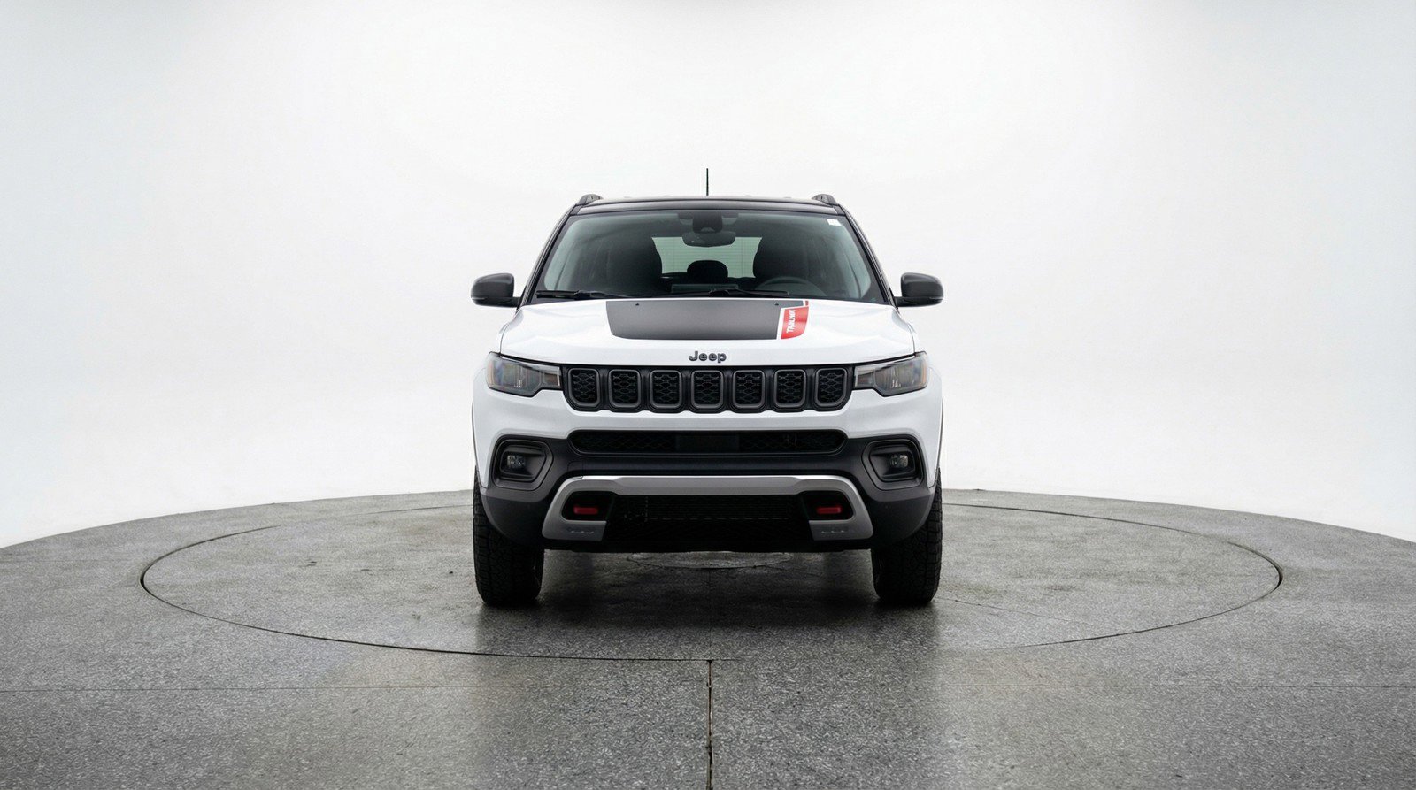 Used 2025 Jeep Compass Trailhawk AWD/4WD image 2