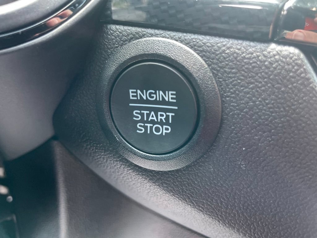 Used 2026 Ford Escape ST-Line FWD image 21
