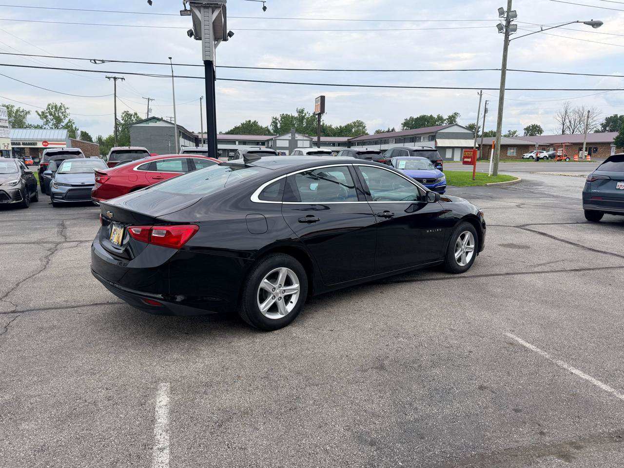 Used 2020 Chevrolet Malibu LS FWD image 7