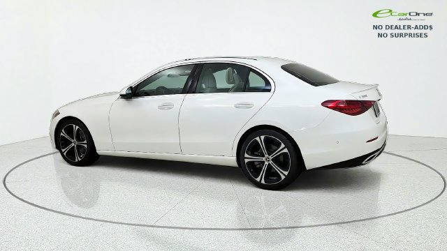 Used 2025 Mercedes-Benz C 300 Sedan image 5