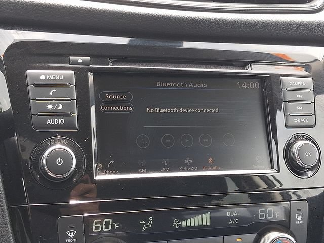 Used 2020 Nissan Rogue SV AWD/4WD image 16