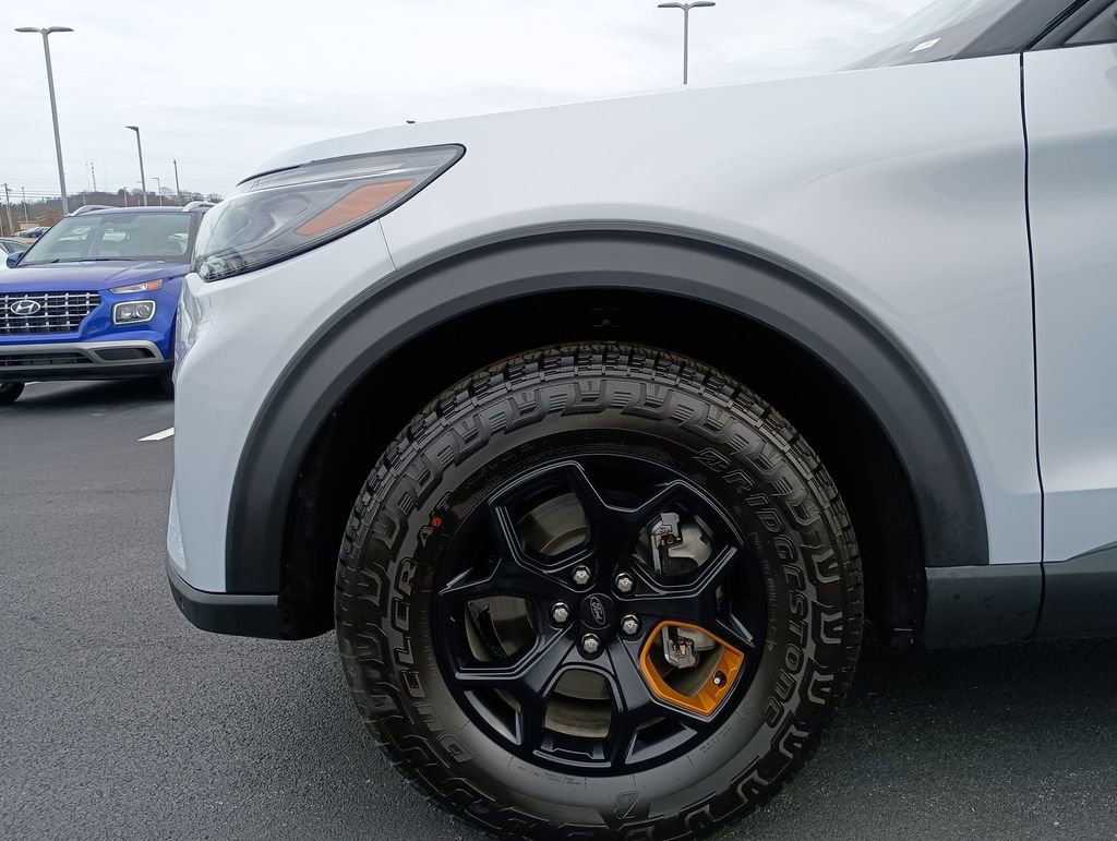 Used 2026 Ford Explorer Tremor image 16