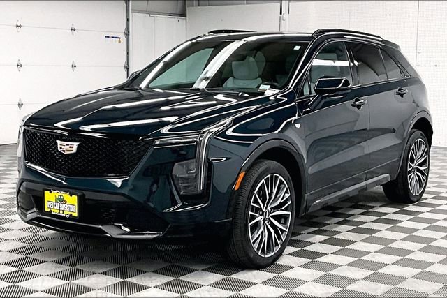 Used 2024 Cadillac XT4 Sport AWD/4WD image 12