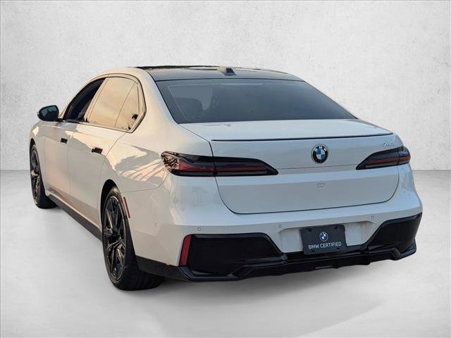 Certified 2025 BMW 740i w/ Premium Package image 8