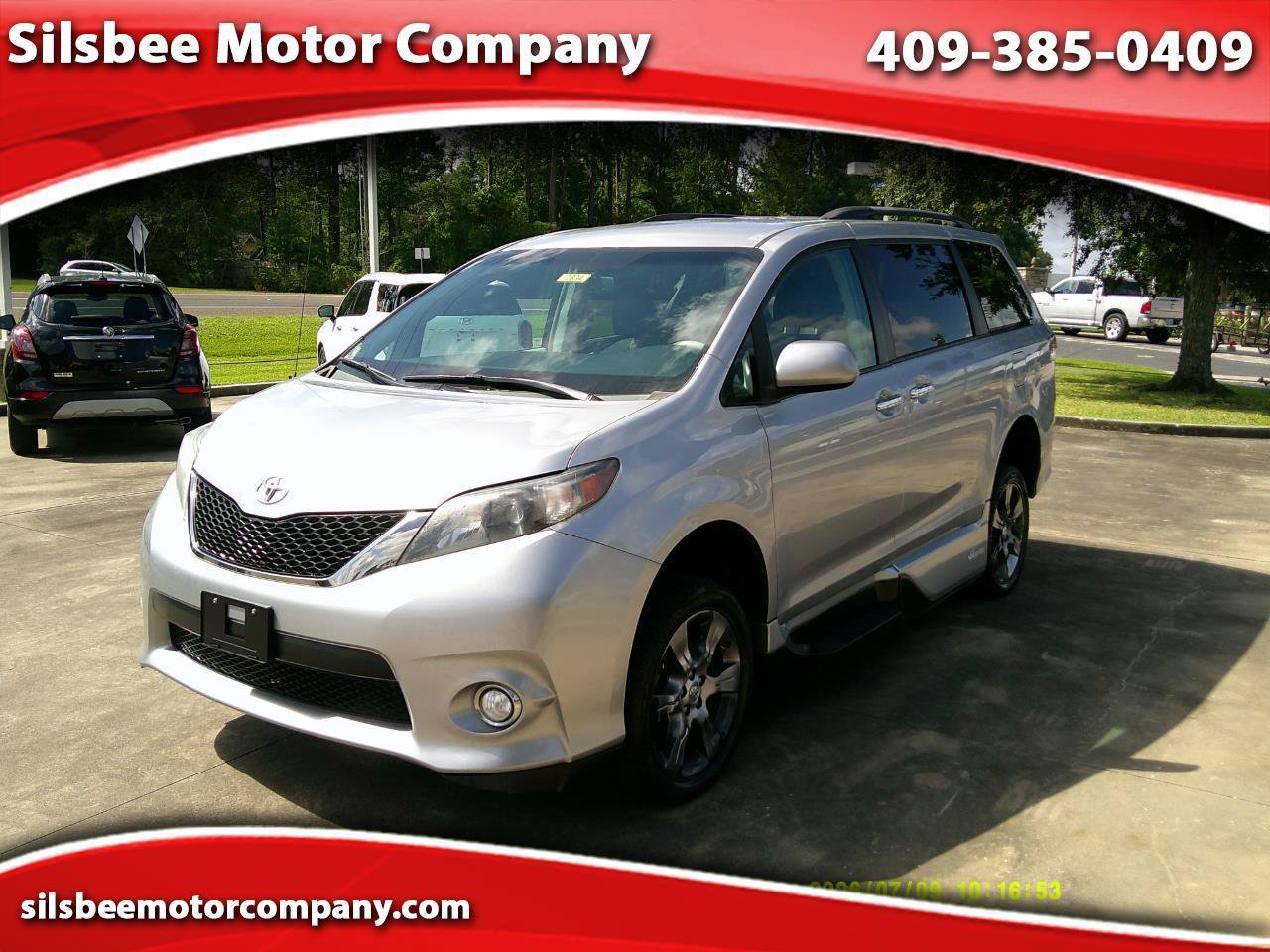 Used 2014 Toyota Sienna SE