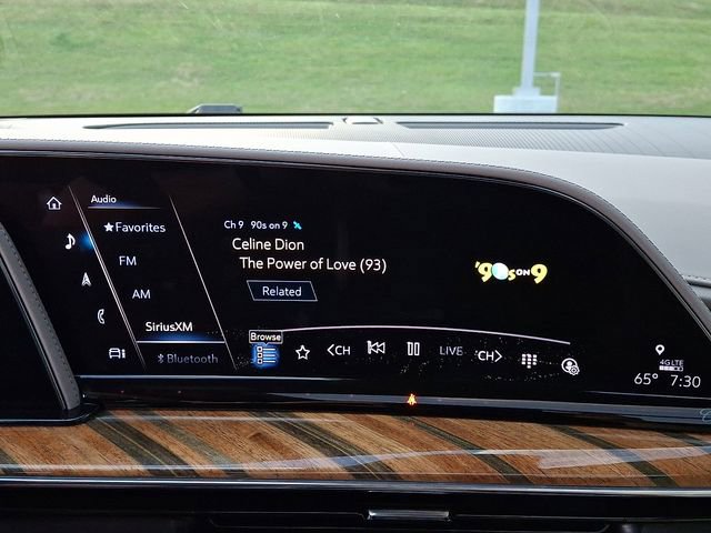 Used 2021 Cadillac Escalade ESV Premium Luxury Platinum image 20