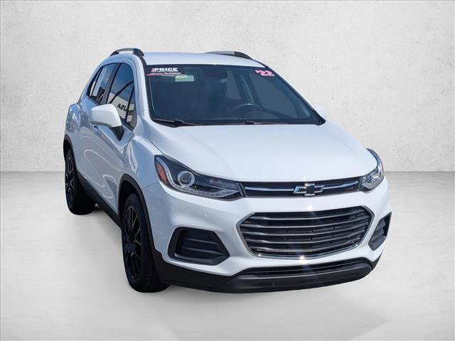 Used 2022 Chevrolet Trax LT w/ Sport Edition image 3