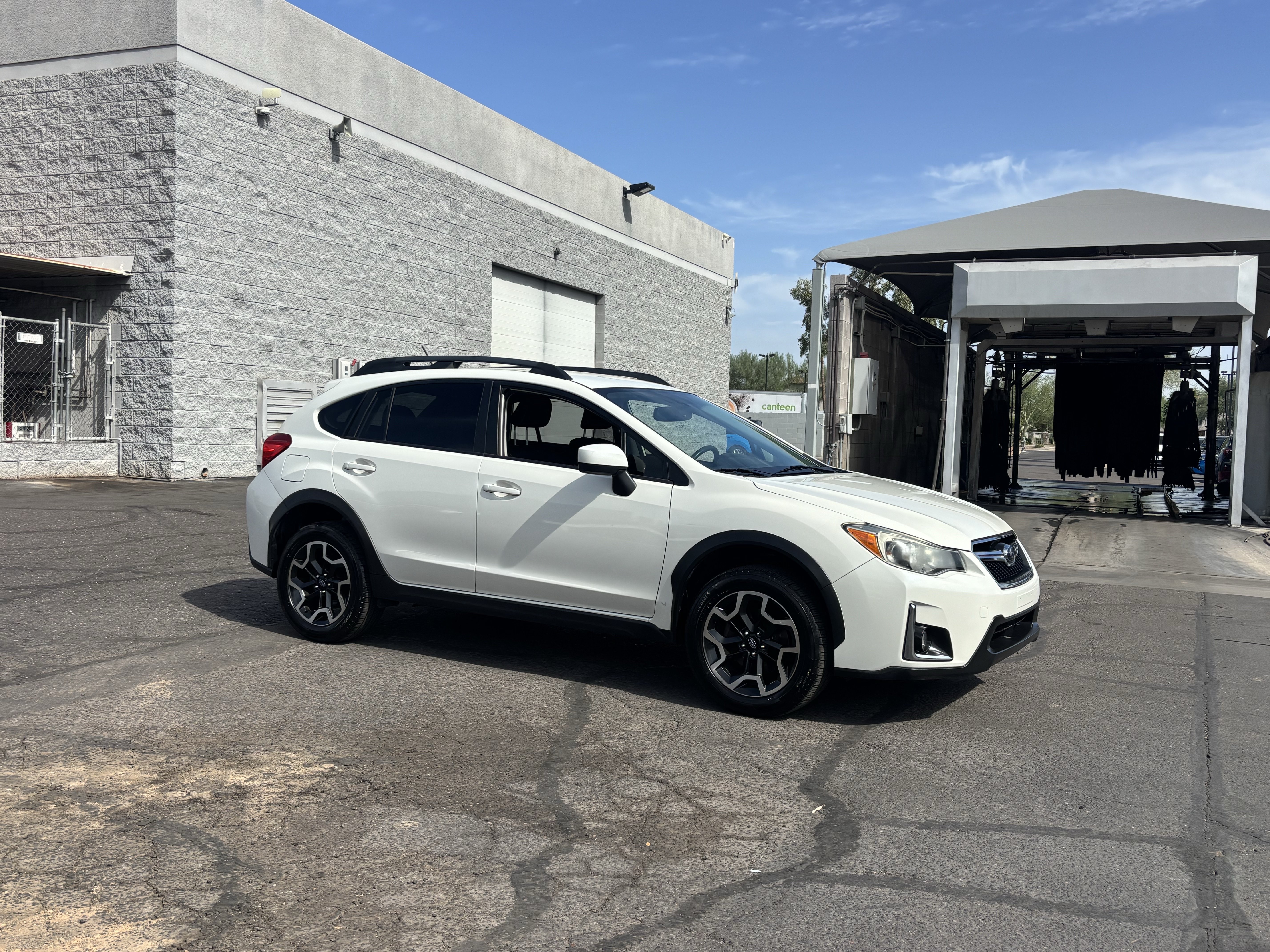 Used 2016 Subaru Crosstrek 2.0i Premium AWD/4WD image 31