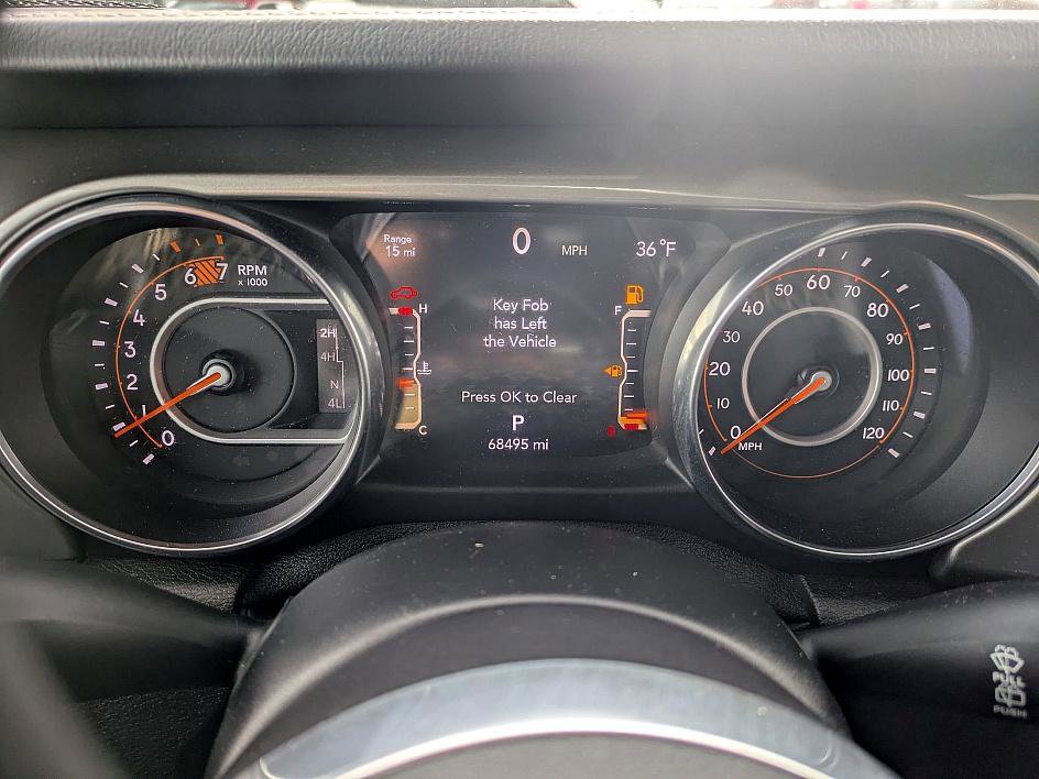 Used 2019 Jeep Wrangler Unlimited Sahara w/ Safety Group image 17