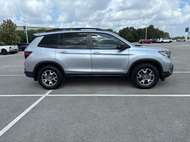 Used 2023 Honda Passport TrailSport image 6