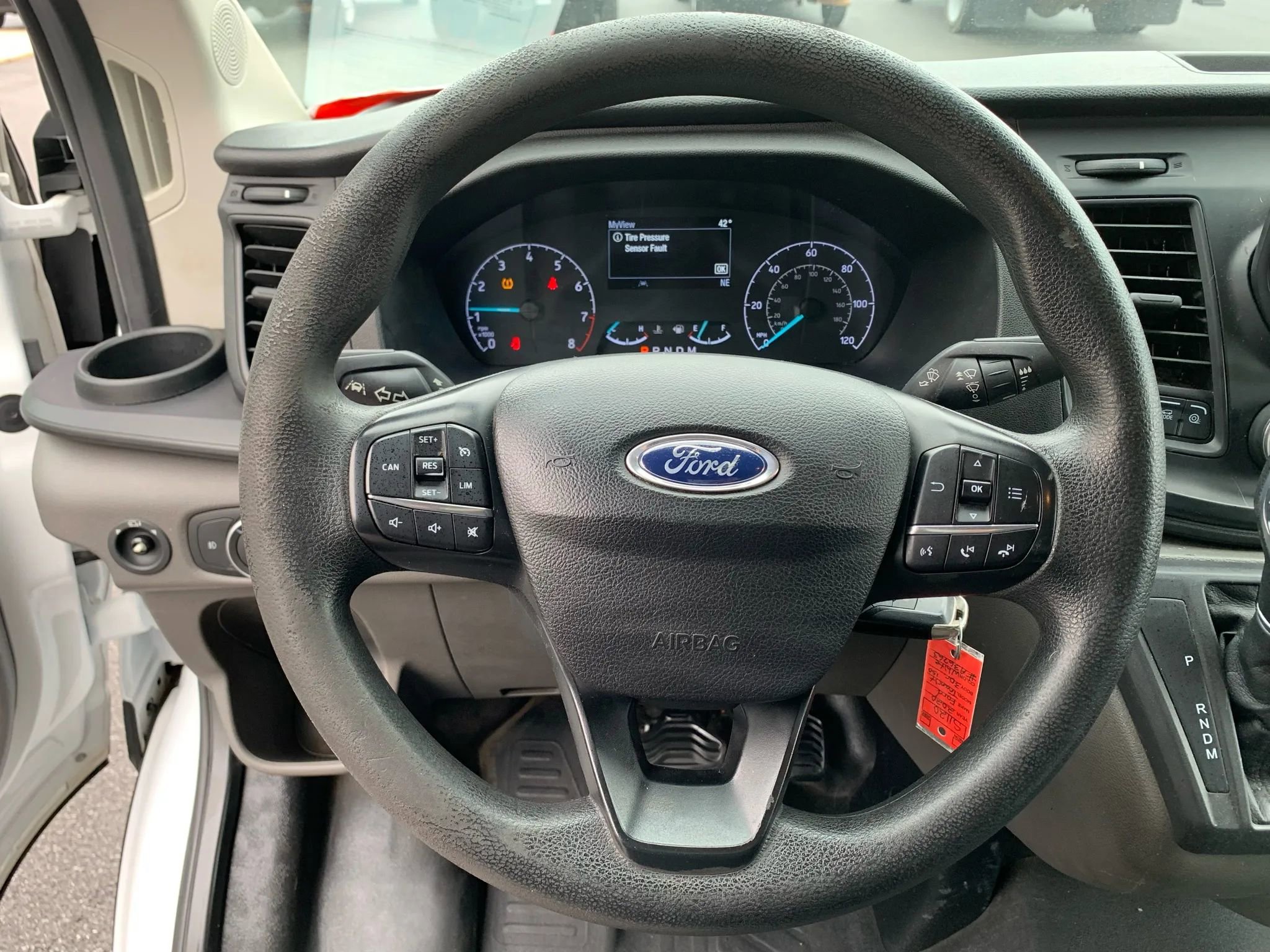 Used 2020 Ford Transit 150 Low Roof w/ Load Area Protection Package RWD image 10