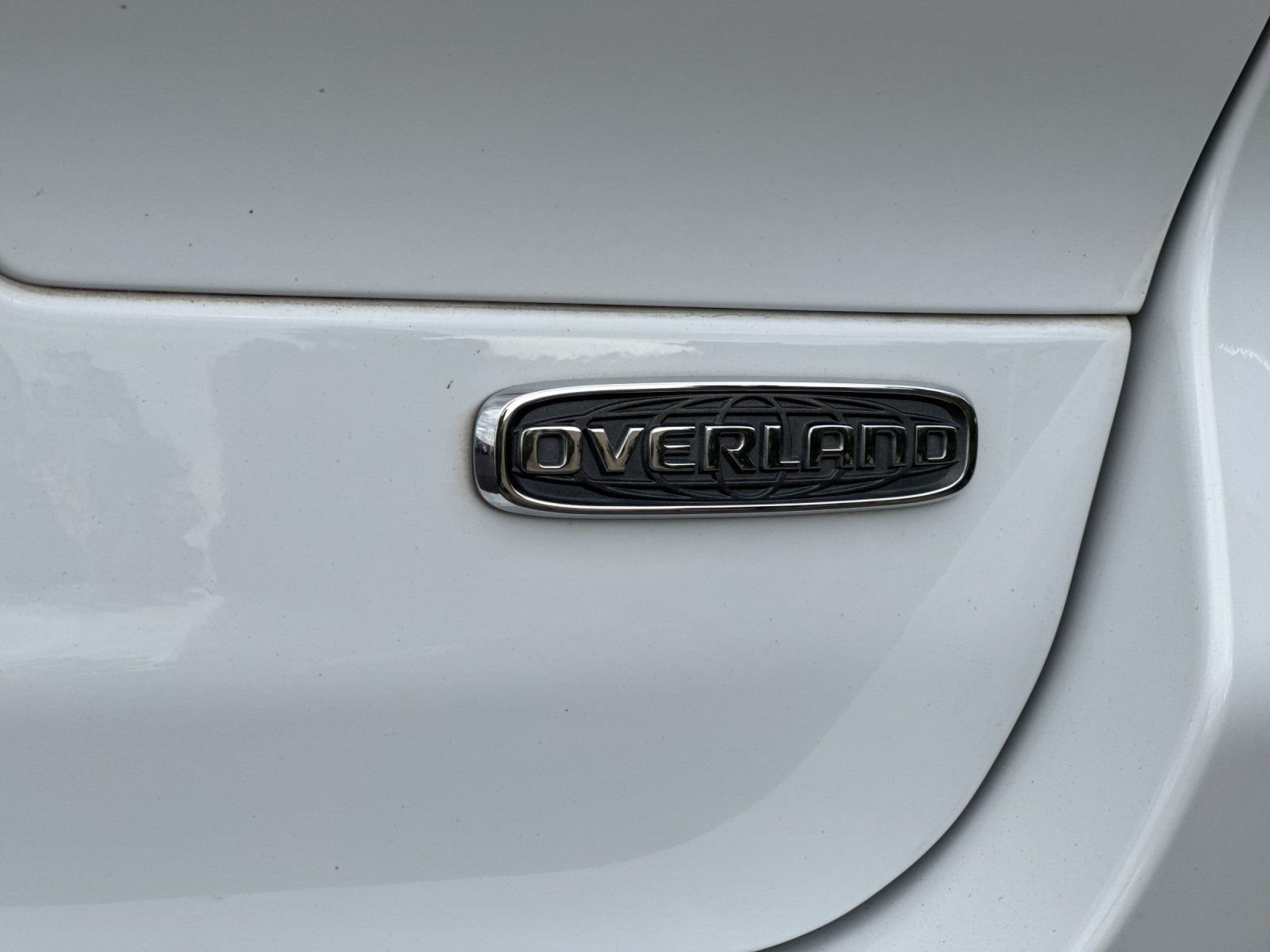 Used 2021 Jeep Grand Cherokee L Overland w/ Luxury Tech Group IV AWD/4WD image 30