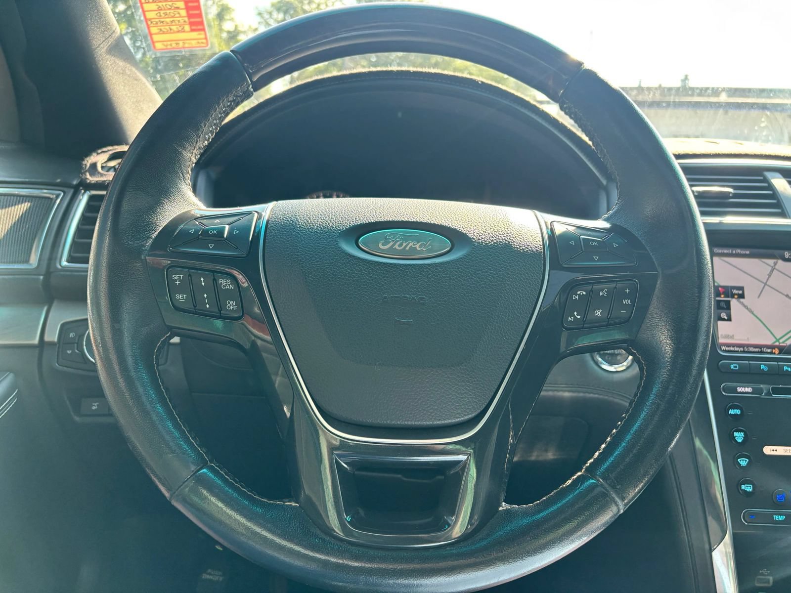 Used 2016 Ford Explorer Platinum AWD/4WD image 34