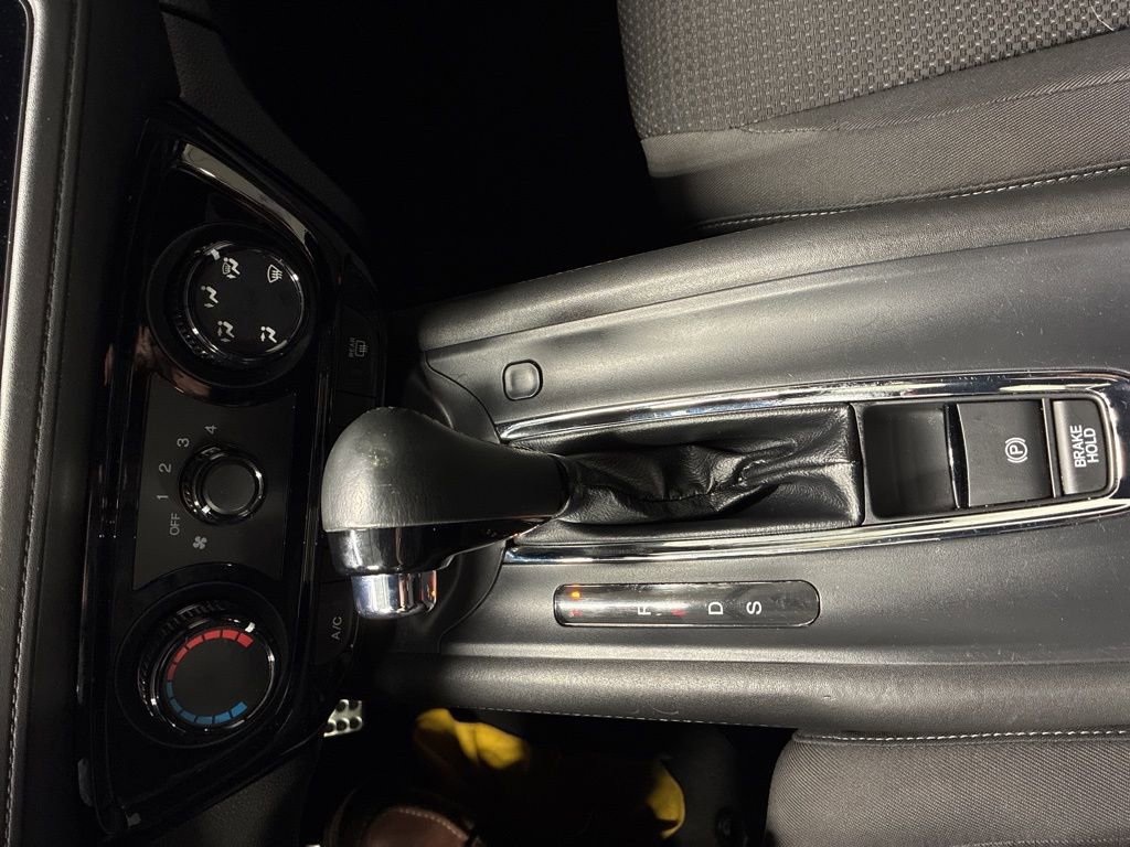 Used 2021 Honda HR-V Sport image 20