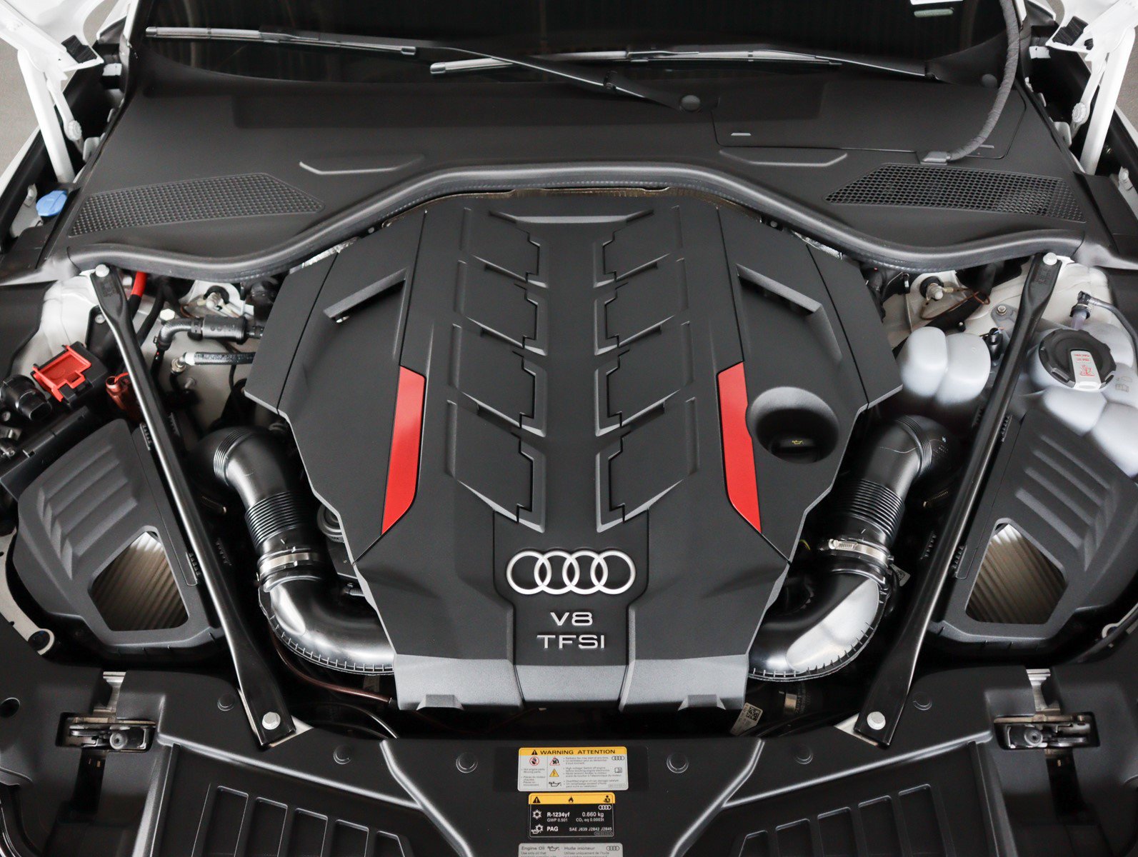 New 2025 Audi S8 image 4