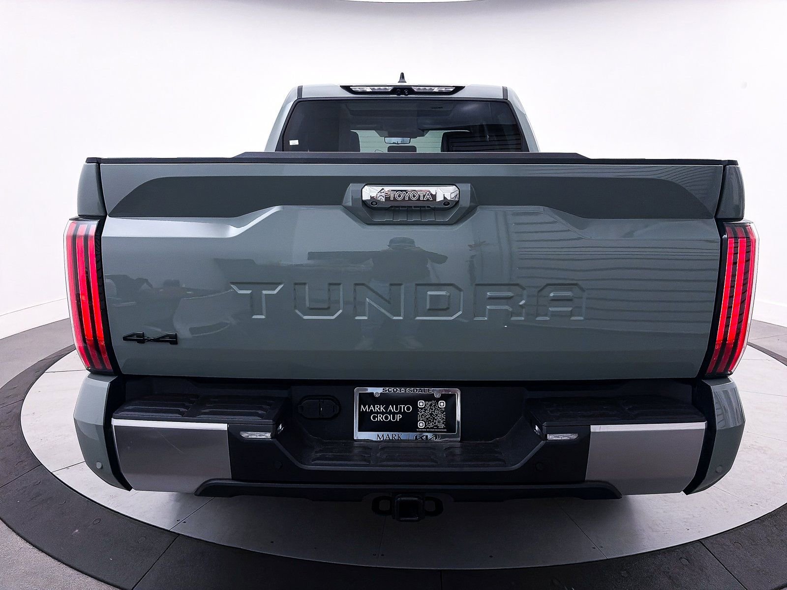 Used 2024 Toyota Tundra Limited image 15