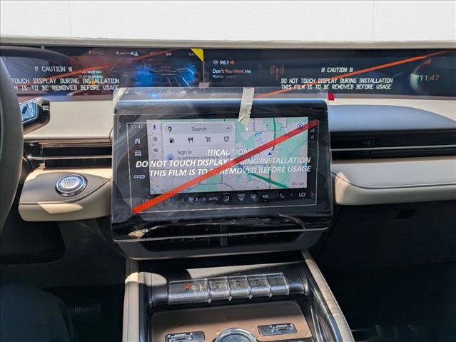 New 2025 Lincoln Nautilus Reserve image 10