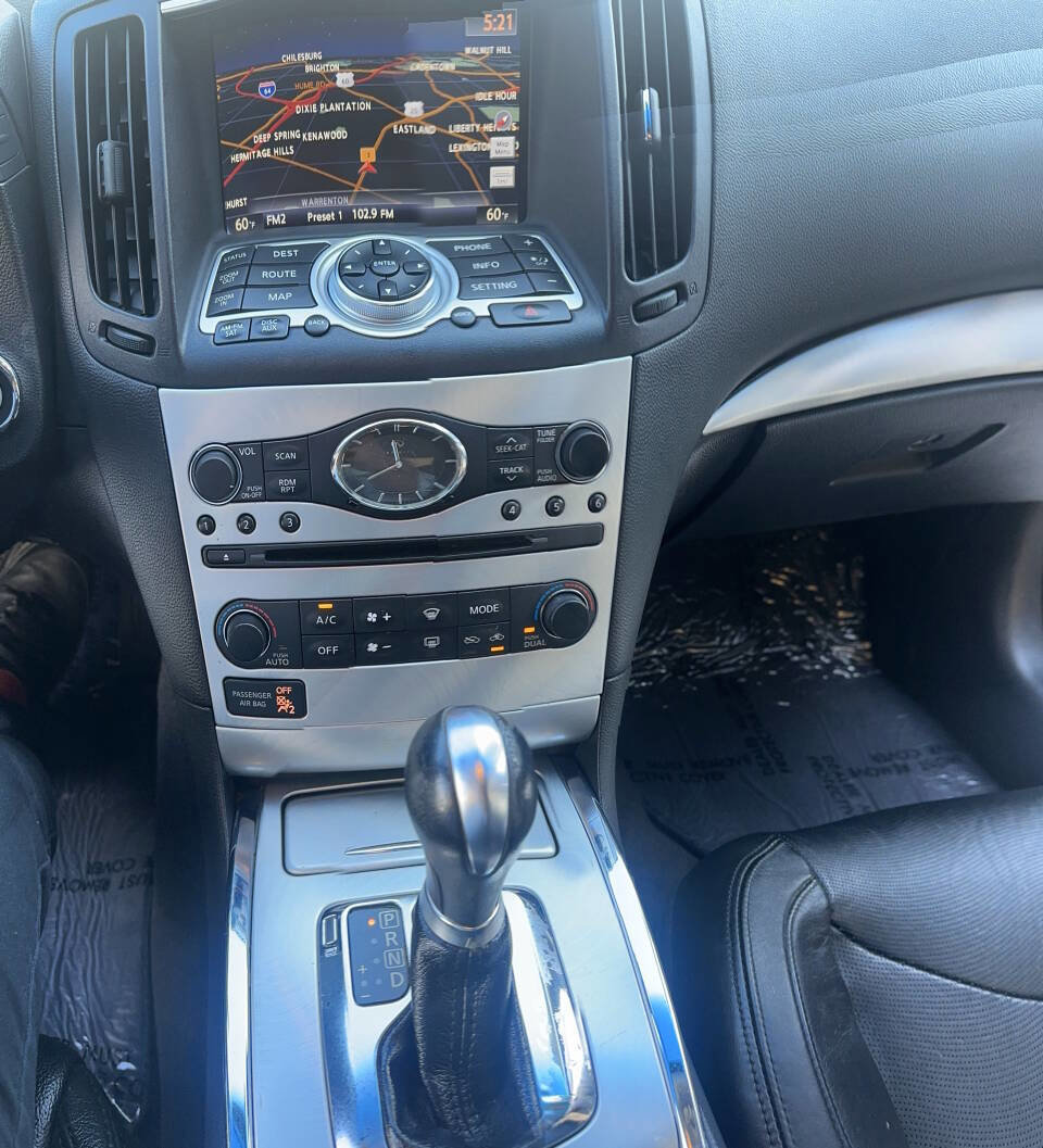 Used 2014 INFINITI Q60 Convertible w/ Premium Package image 29