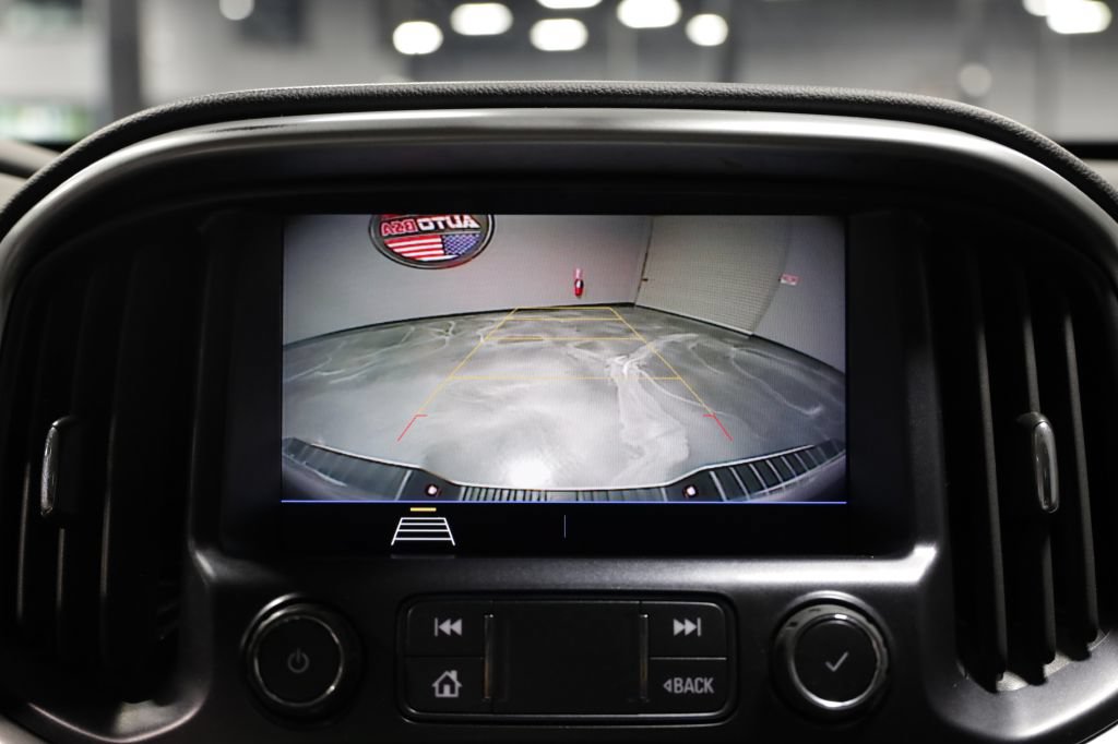 Used 2022 Chevrolet Colorado LT w/ Fleet Safety Package RWD image 38