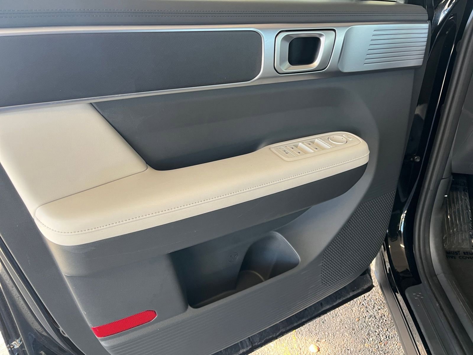 Used 2025 Hyundai Santa Fe SEL AWD/4WD image 18