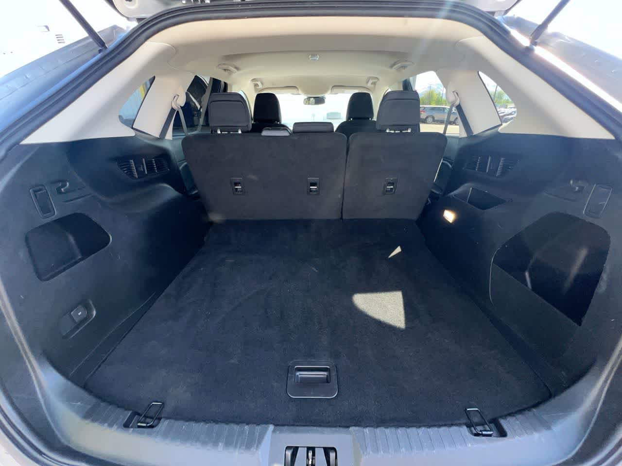 Used 2022 Ford Edge SE AWD/4WD image 25