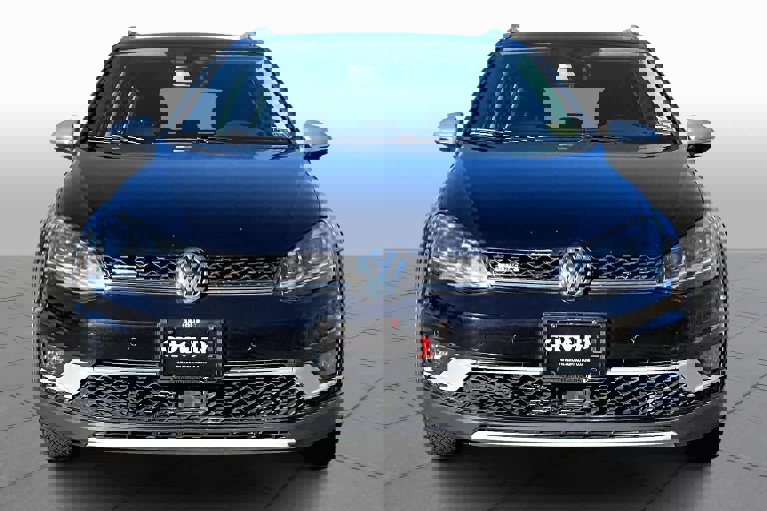 Used 2017 Volkswagen Golf Alltrack SE image 4