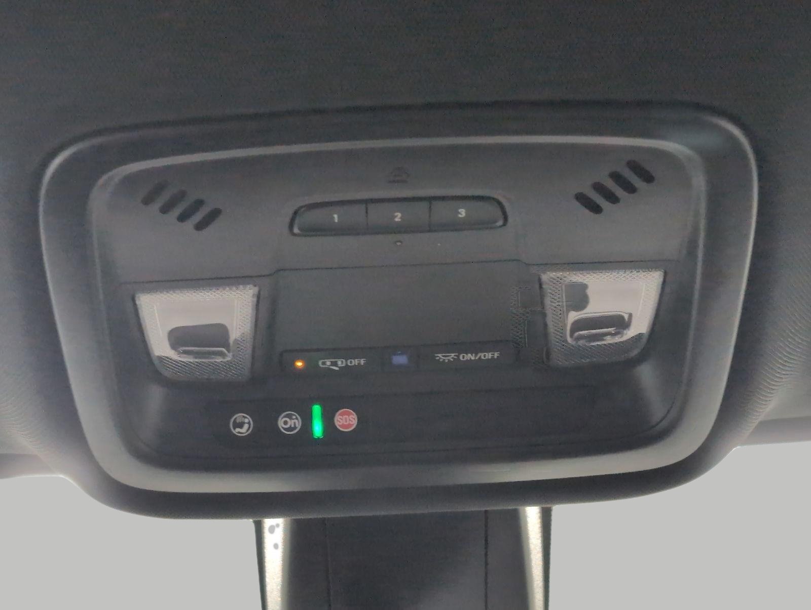 Used 2023 Chevrolet Traverse LT w/ LPO, Floor Liner Package AWD/4WD image 19