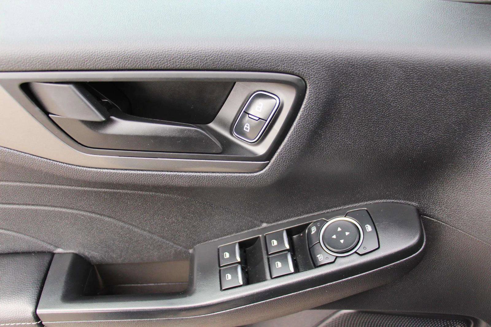 Used 2025 Ford Escape Active image 18