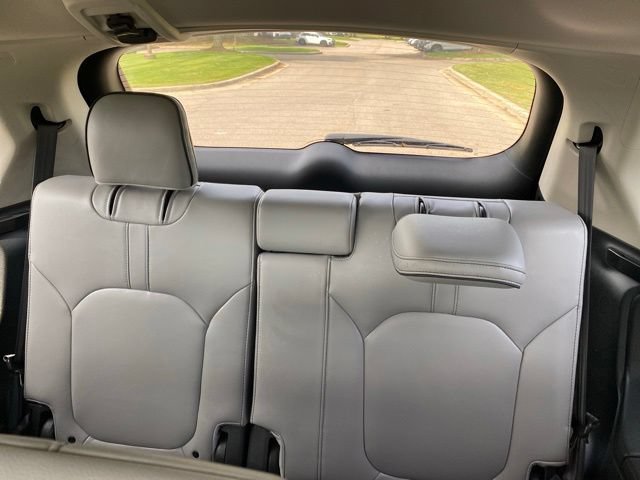 Used 2024 Honda Pilot Elite image 18