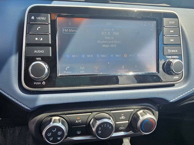 Used 2023 Nissan Versa SV FWD image 23