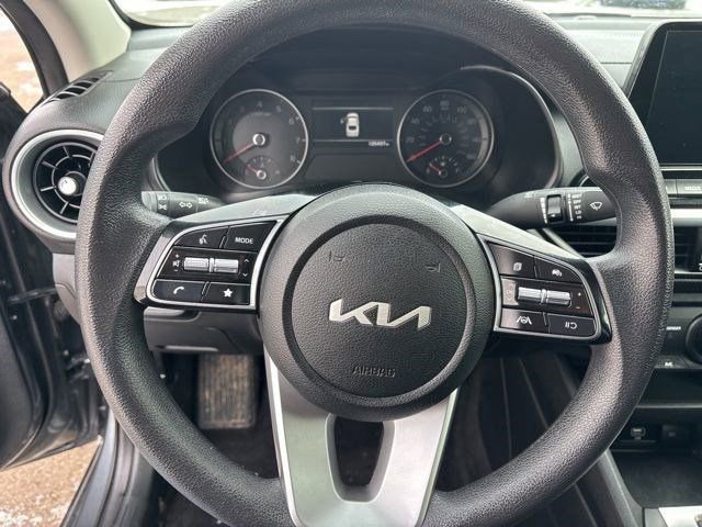 Used 2024 Kia Forte LXS image 16