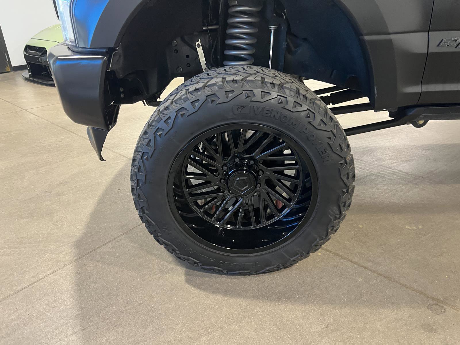 Used 2018 Ford F250 Platinum w/ Platinum Ultimate Package image 47