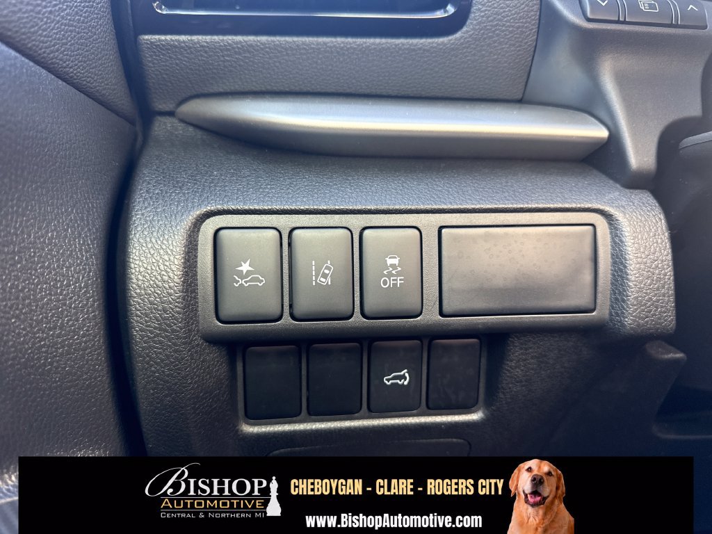 Used 2024 Mitsubishi Eclipse Cross SEL AWD/4WD image 25