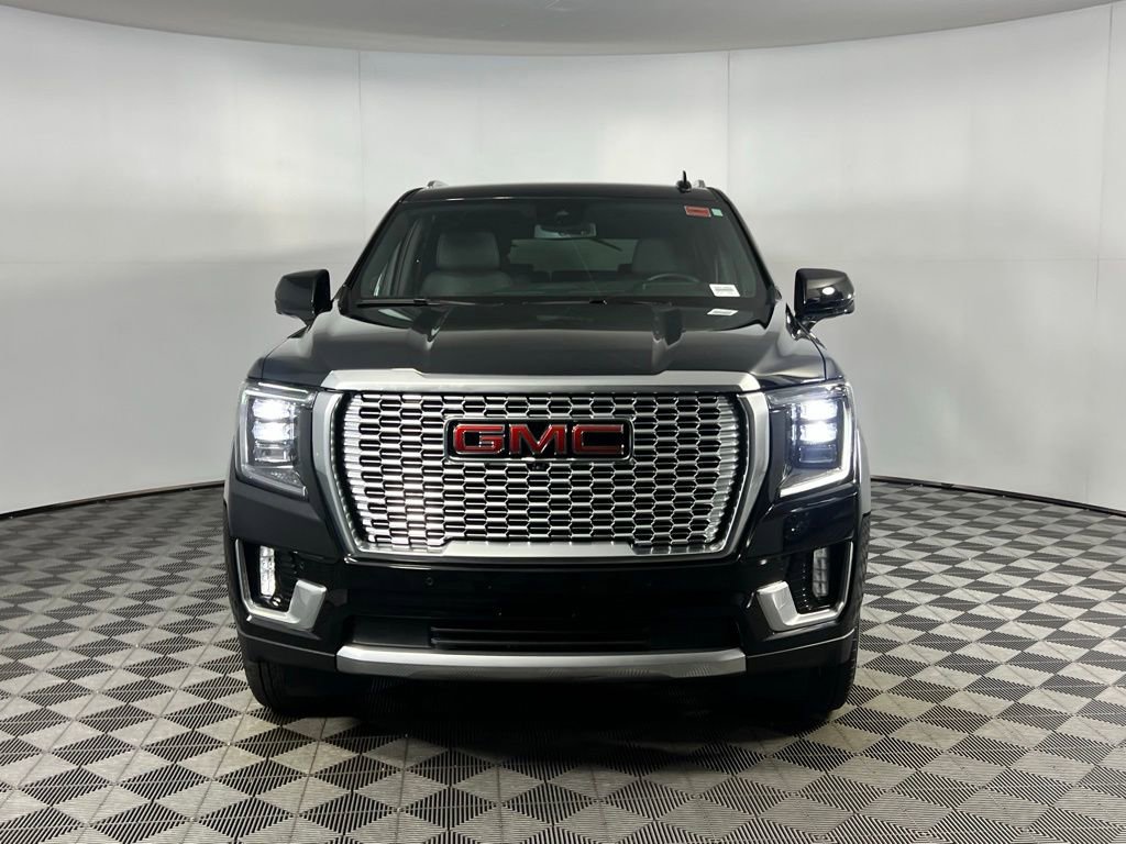 Used 2024 GMC Yukon XL Denali image 6