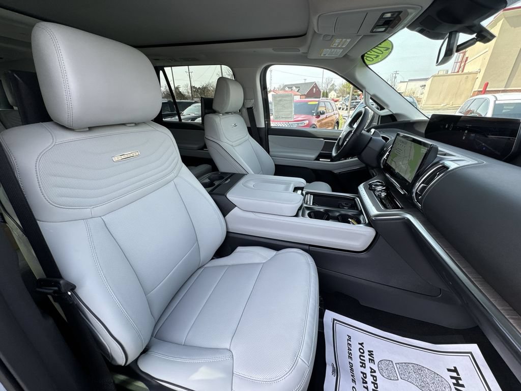 New 2026 Ford Expedition Max Platinum w/ Platinum Ultimate Package AWD/4WD image 26