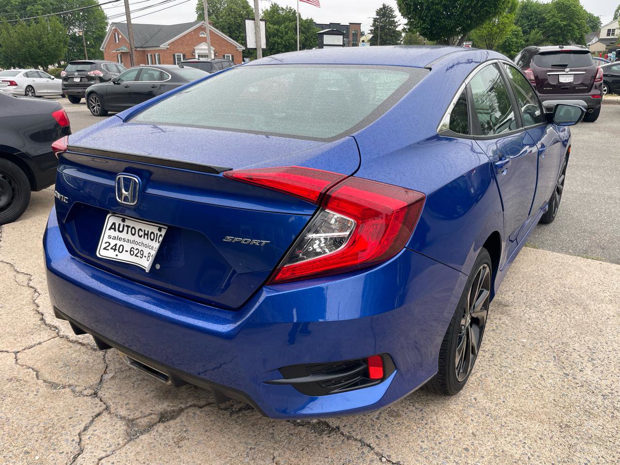 Used 2021 Honda Civic Sport image 14