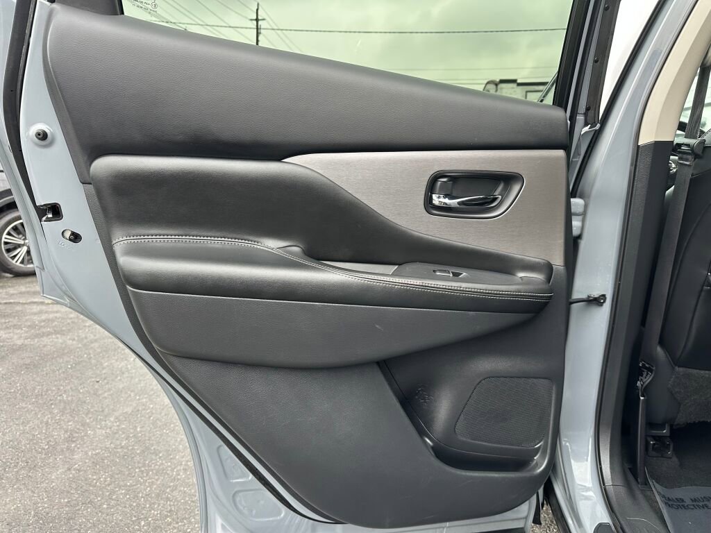 Used 2021 Nissan Murano SL w/ SL Moonroof Package image 23