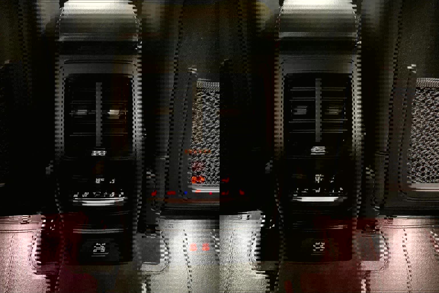 Used 2022 BMW X3 M w/ Executive Package image 33