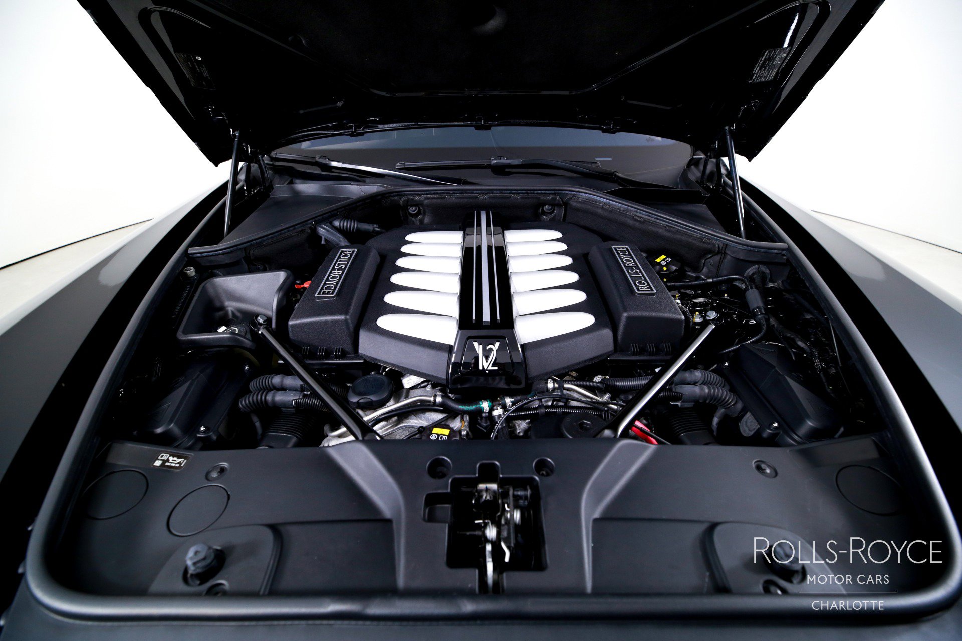Used 2017 Rolls-Royce Wraith RWD image 28