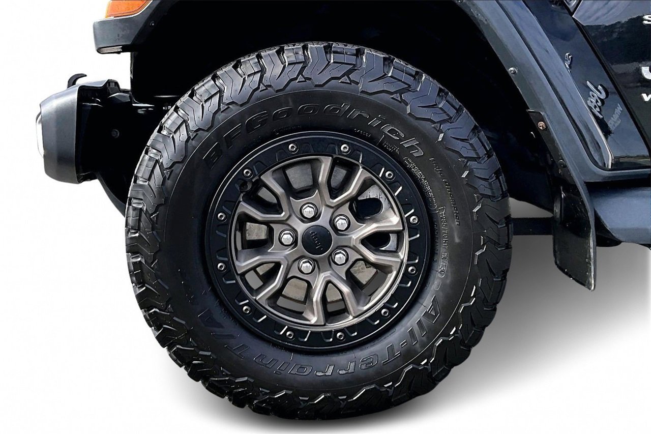 Certified 2020 Jeep Wrangler Unlimited Sahara image 30