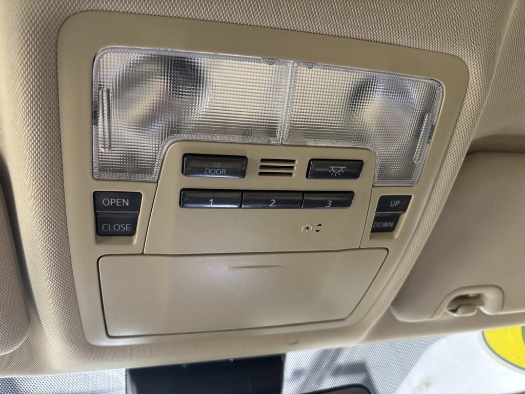 Used 2019 Toyota Highlander XLE image 27