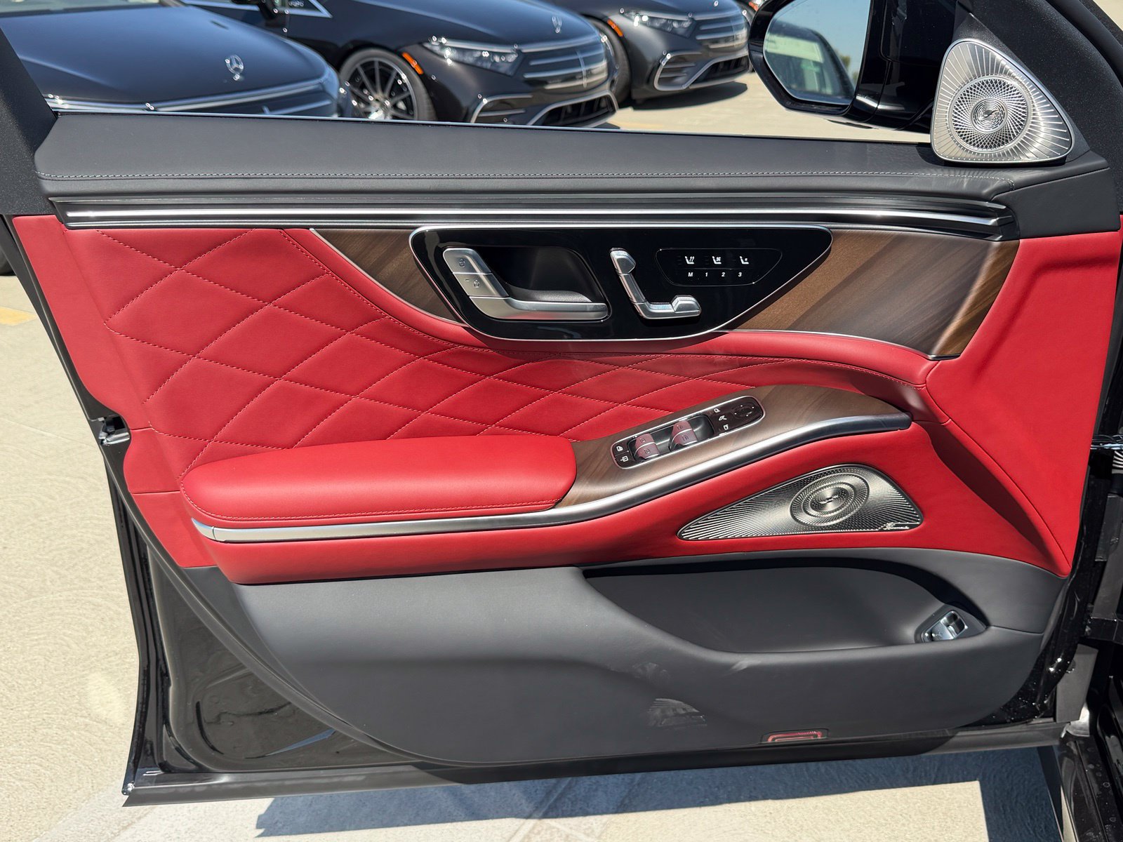 New 2027 Mercedes-Benz S 580 4MATIC Sedan image 16