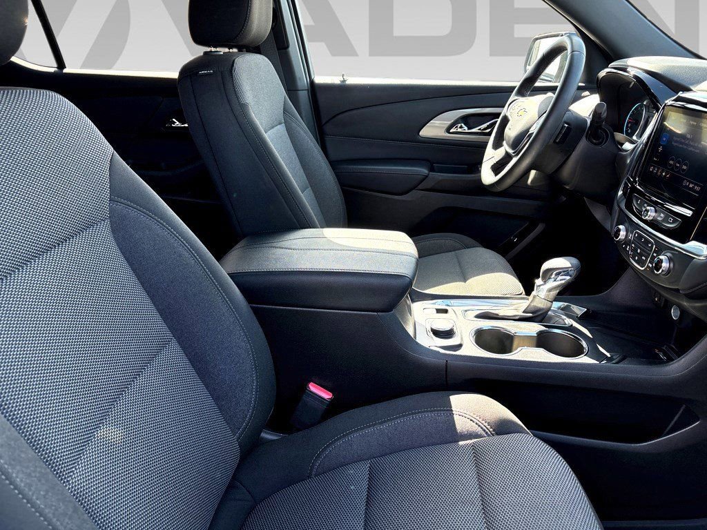 Certified 2023 Chevrolet Traverse LT w/ LPO, Floor Liner Package AWD/4WD image 10