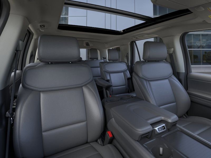 New 2026 Ford Expedition Active AWD/4WD image 11
