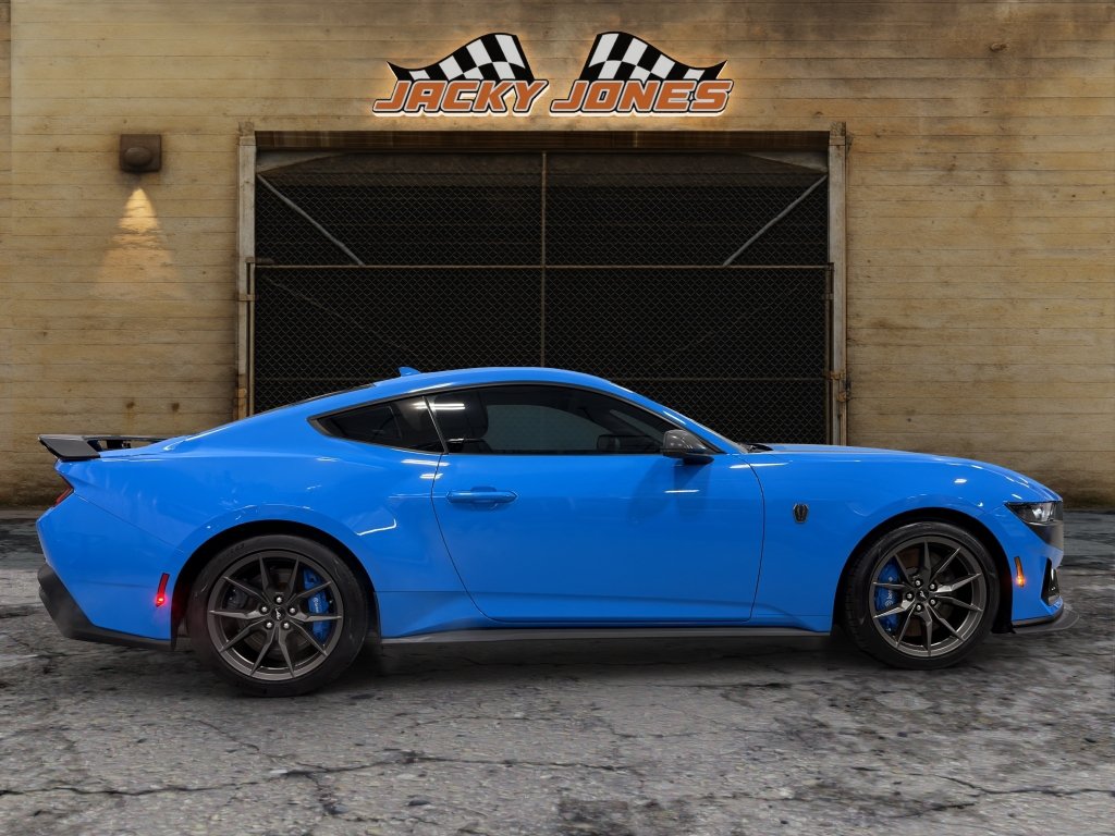 Used 2024 Ford Mustang Dark Horse RWD image 11